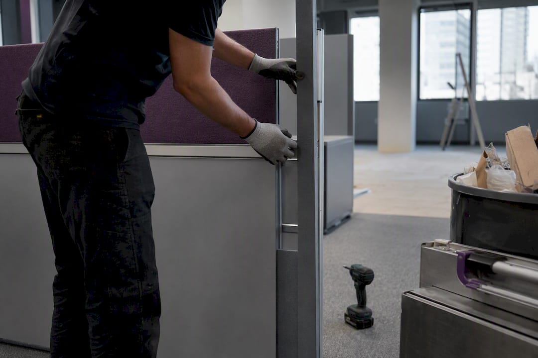 Manual removal of office partition panel