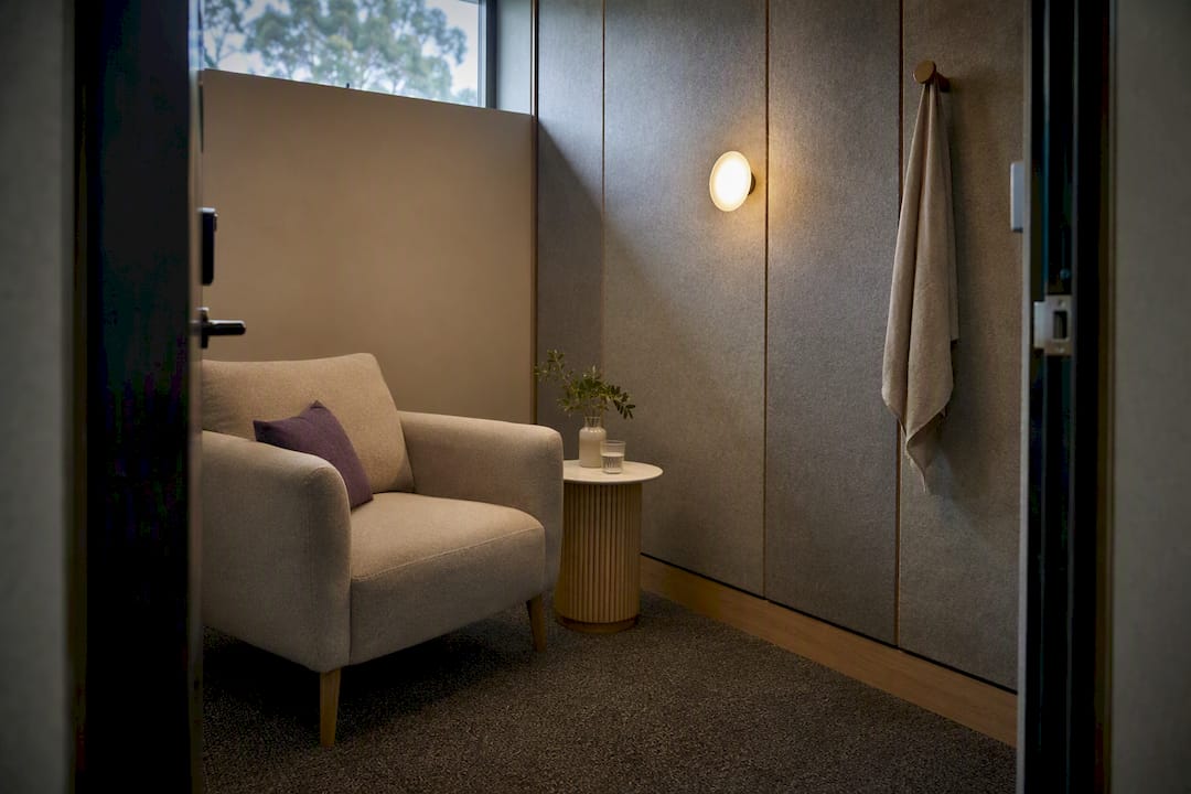Quiet multipurpose room in an inclusive office